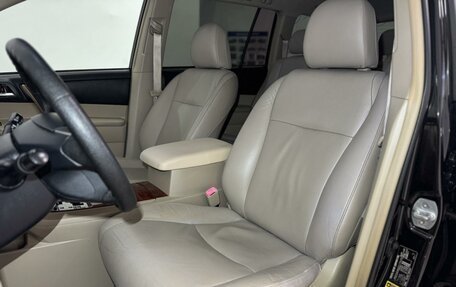 Toyota Highlander III, 2011 год, 1 720 000 рублей, 17 фотография