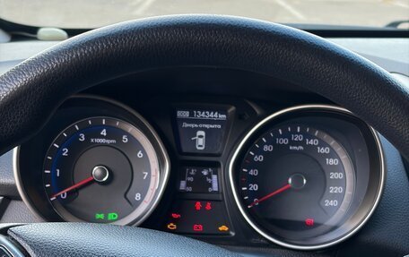 Hyundai i30 II рестайлинг, 2013 год, 900 000 рублей, 10 фотография