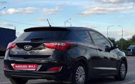 Hyundai i30 II рестайлинг, 2013 год, 900 000 рублей, 4 фотография