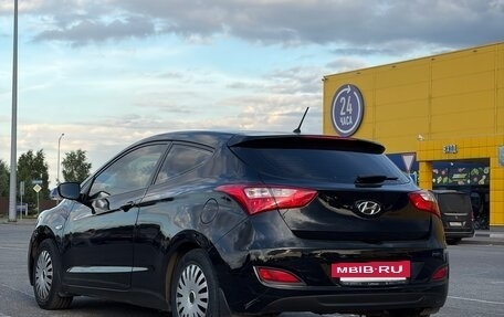 Hyundai i30 II рестайлинг, 2013 год, 900 000 рублей, 3 фотография