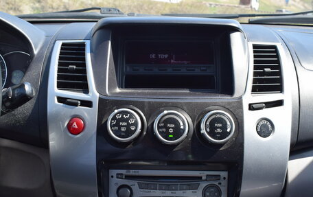 Mitsubishi Pajero Sport II рестайлинг, 2013 год, 1 820 000 рублей, 18 фотография