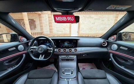 Mercedes-Benz E-Класс, 2021 год, 5 400 000 рублей, 8 фотография