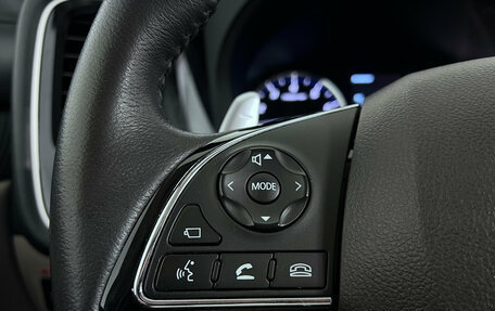 Mitsubishi Outlander III рестайлинг 3, 2020 год, 2 620 000 рублей, 20 фотография