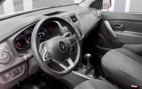 Renault Logan II, 2019 год, 799 900 рублей, 9 фотография