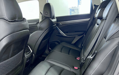 Geely Atlas, 2023 год, 1 685 000 рублей, 19 фотография