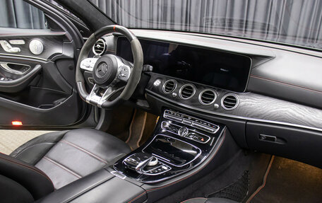 Mercedes-Benz E-Класс AMG, 2020 год, 5 399 000 рублей, 11 фотография