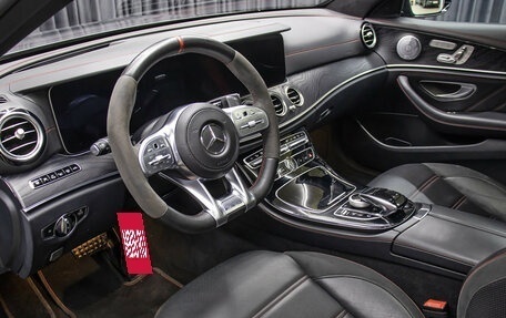 Mercedes-Benz E-Класс AMG, 2020 год, 5 399 000 рублей, 17 фотография