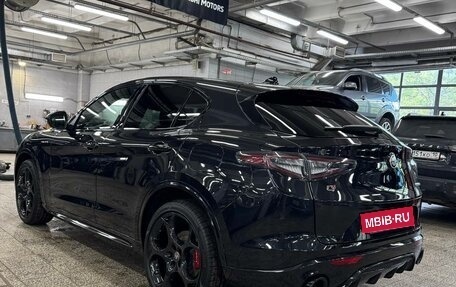 Alfa Romeo Stelvio, 2025 год, 8 800 000 рублей, 2 фотография