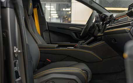 Lamborghini Urus I, 2026 год, 45 000 000 рублей, 36 фотография