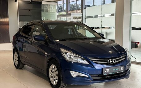 Hyundai Solaris II рестайлинг, 2016 год, 1 077 000 рублей, 3 фотография