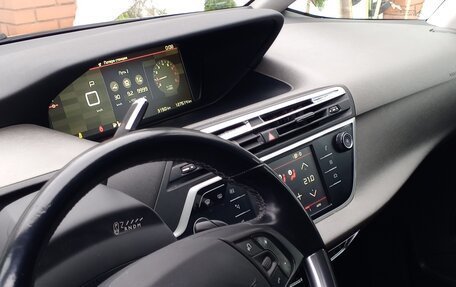 Citroen C4 Picasso II рестайлинг, 2017 год, 1 490 000 рублей, 10 фотография