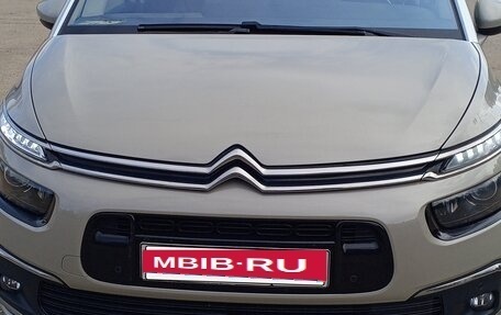Citroen C4 Picasso II рестайлинг, 2017 год, 1 490 000 рублей, 6 фотография
