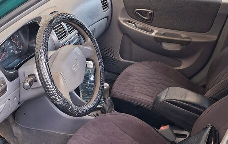 Hyundai Accent II, 2003 год, 180 000 рублей, 9 фотография