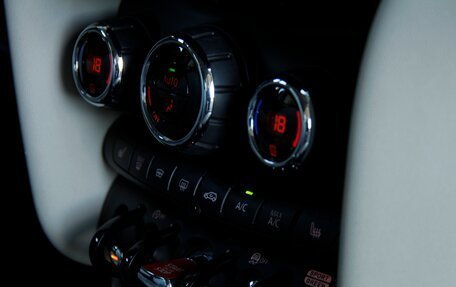 MINI Hatch, 2022 год, 2 680 000 рублей, 13 фотография