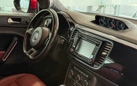 Volkswagen Beetle, 2013 год, 1 047 000 рублей, 9 фотография