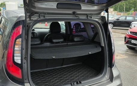 KIA Soul II рестайлинг, 2019 год, 1 739 000 рублей, 8 фотография