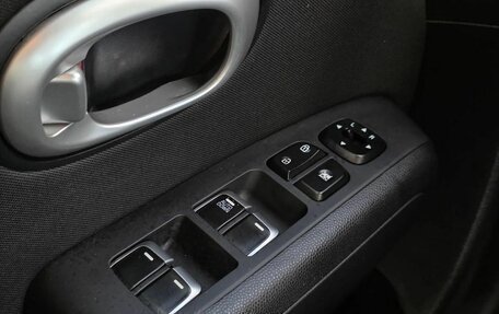 KIA Soul II рестайлинг, 2019 год, 1 739 000 рублей, 15 фотография