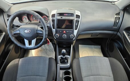 KIA cee'd I рестайлинг, 2010 год, 583 333 рублей, 8 фотография