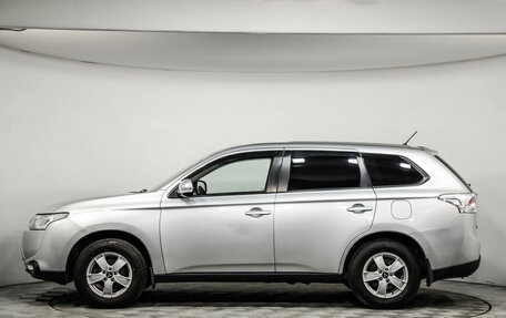 Mitsubishi Outlander III рестайлинг 3, 2013 год, 999 000 рублей, 9 фотография