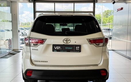 Toyota Highlander III, 2014 год, 2 515 000 рублей, 5 фотография