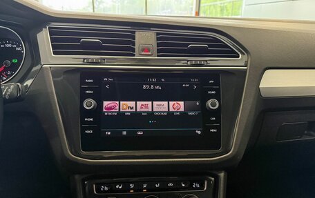 Volkswagen Tiguan II, 2017 год, 2 117 000 рублей, 15 фотография
