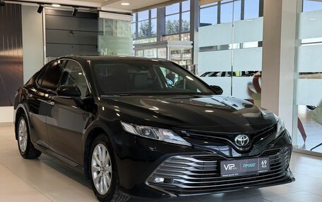 Toyota Camry, 2020 год, 2 777 000 рублей, 3 фотография