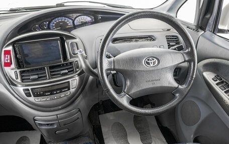 Toyota Estima III рестайлинг -2, 2001 год, 649 000 рублей, 14 фотография