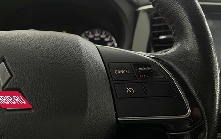 Mitsubishi Outlander III рестайлинг 3, 2021 год, 1 930 000 рублей, 13 фотография