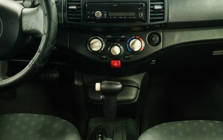 Nissan Micra III, 2004 год, 375 000 рублей, 12 фотография