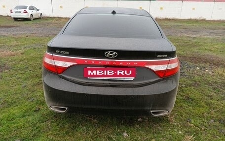 Hyundai Grandeur, 2012 год, 1 600 000 рублей, 2 фотография