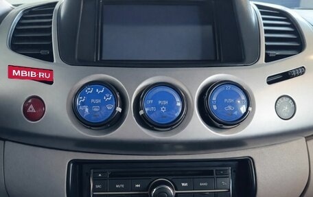 Mitsubishi L200 IV рестайлинг, 2012 год, 1 450 000 рублей, 10 фотография