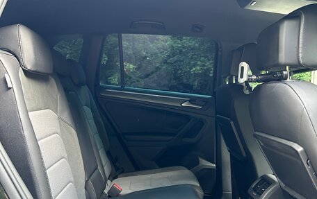 Volkswagen Tiguan II, 2018 год, 2 050 000 рублей, 8 фотография