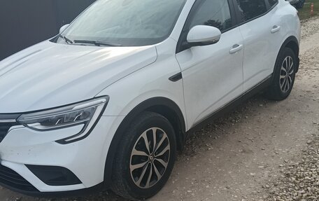 Renault Arkana I, 2021 год, 1 600 000 рублей, 3 фотография