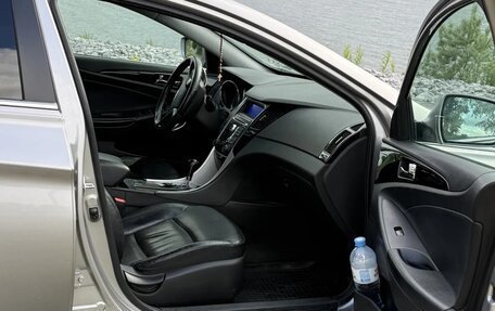 Hyundai Sonata VI, 2012 год, 1 150 000 рублей, 13 фотография