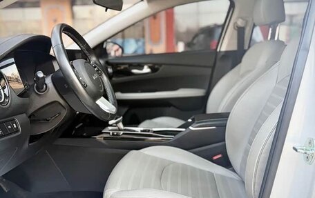 KIA K3, 2022 год, 1 400 000 рублей, 6 фотография