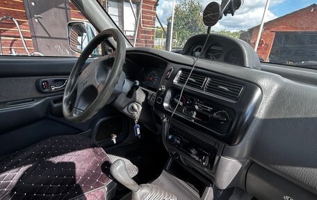 Mitsubishi L200 III рестайлинг, 2004 год, 1 000 000 рублей, 33 фотография