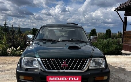 Mitsubishi L200 III рестайлинг, 2004 год, 1 000 000 рублей, 35 фотография