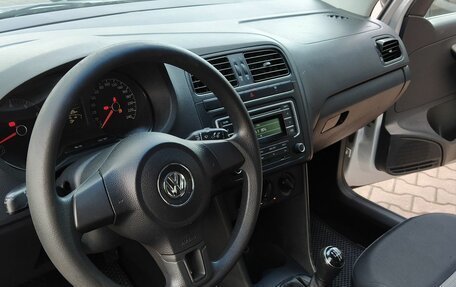 Volkswagen Polo VI (EU Market), 2015 год, 719 000 рублей, 17 фотография