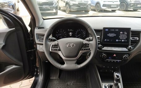 Hyundai Solaris II рестайлинг, 2020 год, 1 690 000 рублей, 25 фотография