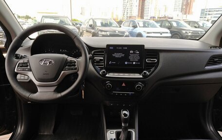 Hyundai Solaris II рестайлинг, 2020 год, 1 690 000 рублей, 23 фотография
