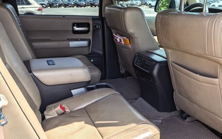 Toyota Sequoia II рестайлинг, 2008 год, 2 500 000 рублей, 20 фотография