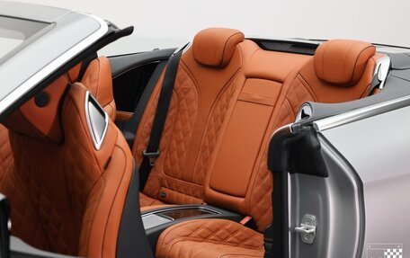 Mercedes-Benz Maybach S-Класс, 2018 год, 44 000 000 рублей, 13 фотография