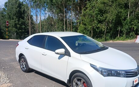 Toyota Corolla, 2013 год, 1 150 000 рублей, 2 фотография