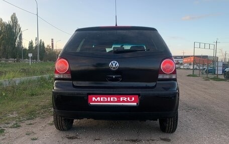 Volkswagen Polo IV рестайлинг, 2006 год, 330 000 рублей, 5 фотография