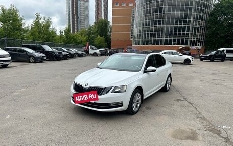 Skoda Octavia, 2019 год, 1 800 000 рублей, 2 фотография