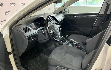 Volkswagen Jetta VI, 2012 год, 990 000 рублей, 12 фотография