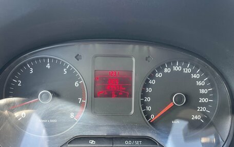 Volkswagen Polo VI (EU Market), 2011 год, 540 000 рублей, 15 фотография