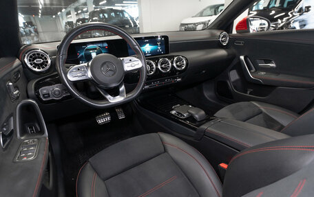 Mercedes-Benz CLA, 2019 год, 3 260 000 рублей, 7 фотография