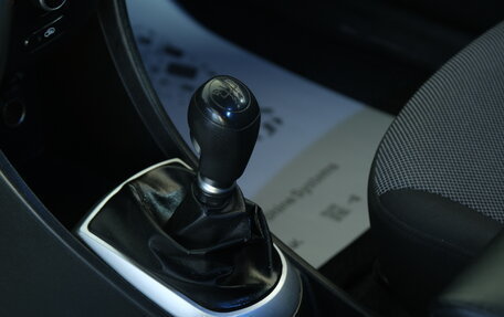 Hyundai Solaris II рестайлинг, 2013 год, 779 000 рублей, 16 фотография