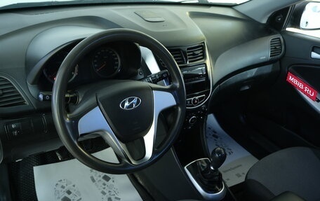 Hyundai Solaris II рестайлинг, 2013 год, 779 000 рублей, 10 фотография